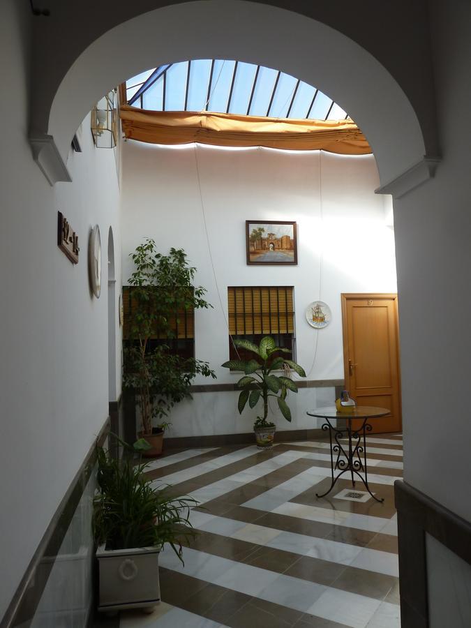 Hotel San Pedro 卡莫纳 外观 照片
